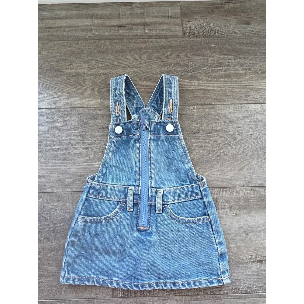Old navy baby‎ girl shortall 3-6 mos